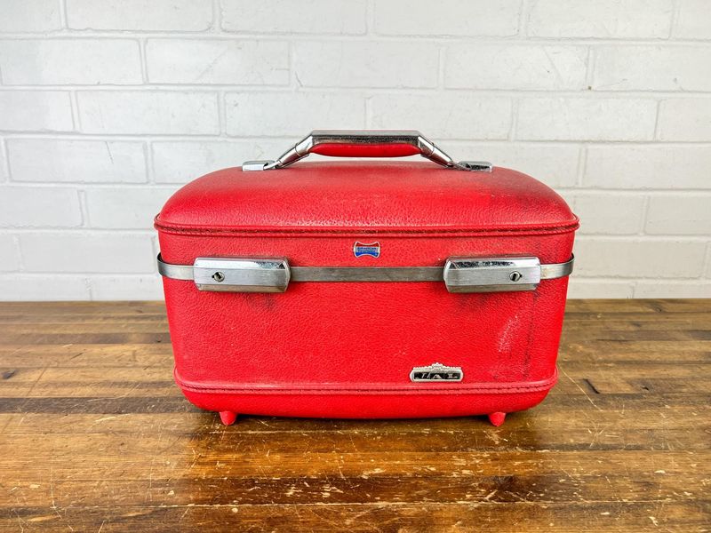 American Tourister Tiara Case