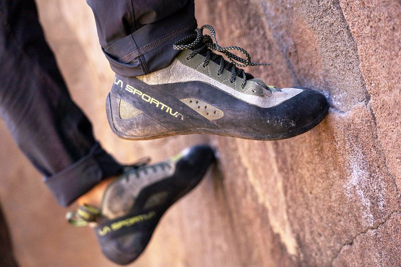 La Sportiva TC Pro: Crack Climbing Champion