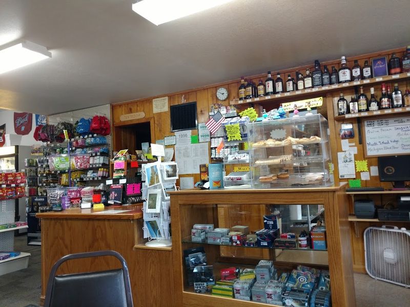 Krupp’s Mini Mart — Twin Lakes (Toivola)