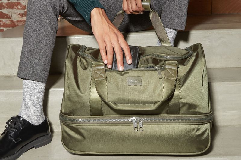 CALPAK Stevyn Rolling Duffel