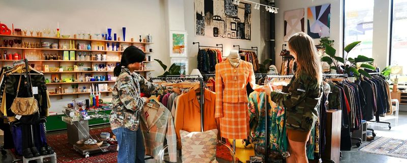 Explore Beyond the Mall Experience