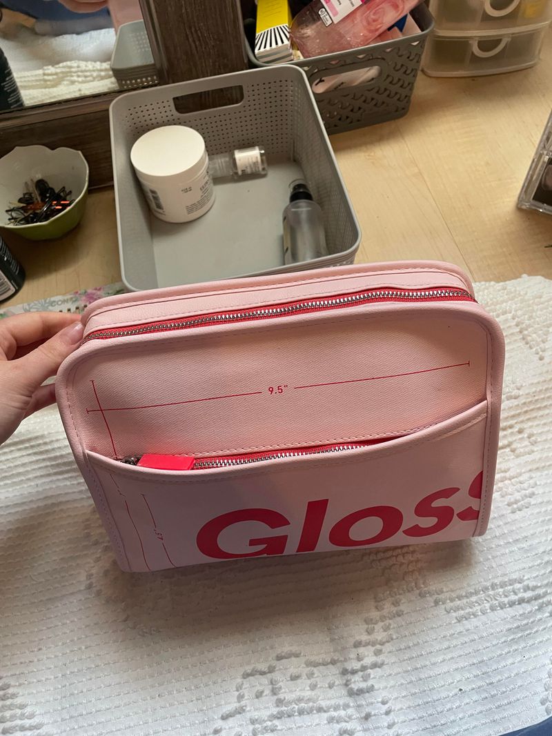 Glossier The Beauty Bag