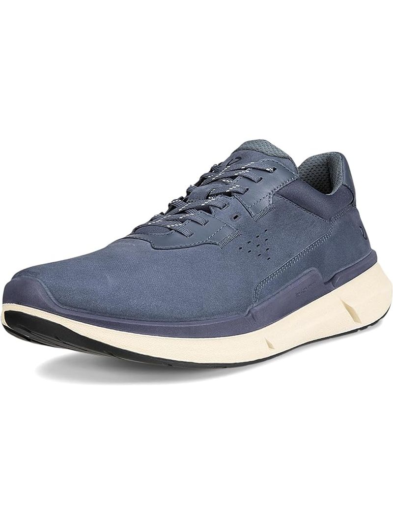 Ecco Biom 2.5: Elevated Comfort for Style-Conscious Wanderers