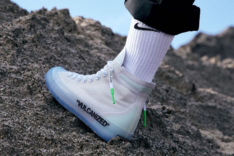 Comfortable shoes + blister kit