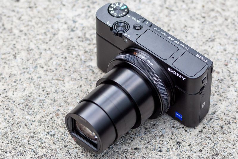 Sony Cyber-shot RX100 VII