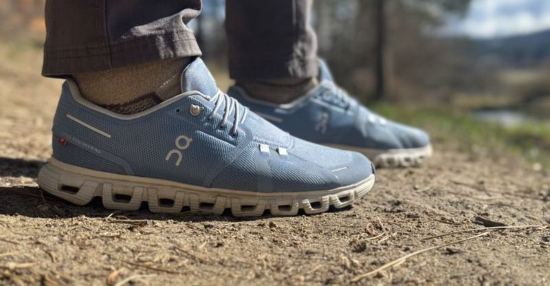On Cloud 6: Weightless Comfort Meets Urban Style