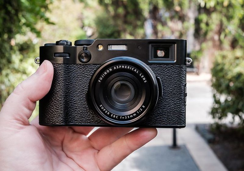 Fujifilm X100VI: Pocket-Sized Powerhouse