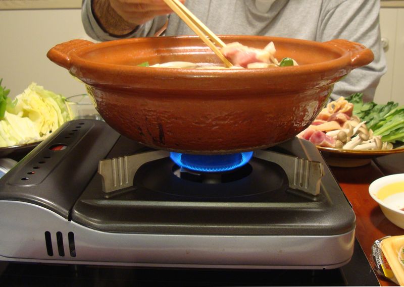 Eat Food That’s Cooked and Served Hot