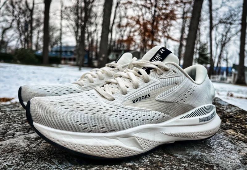 Brooks Adrenaline GTS 24