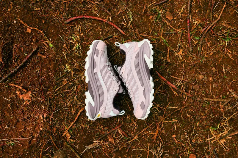 Merrell Moab Speed 2: Sneaker-Hiker for City Plus Park Paths