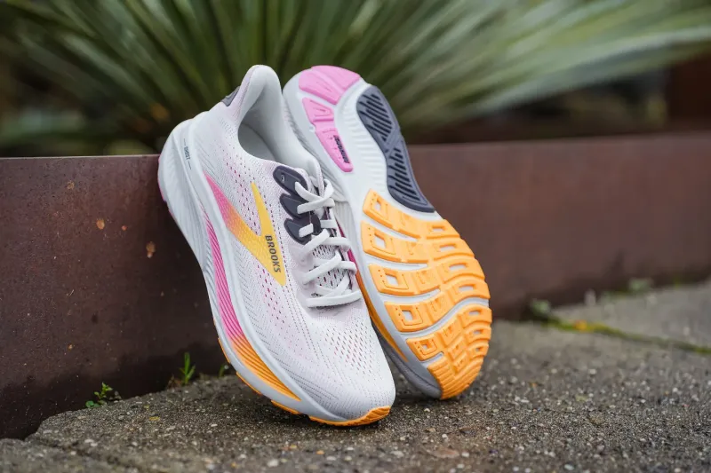 Brooks Ghost 17
