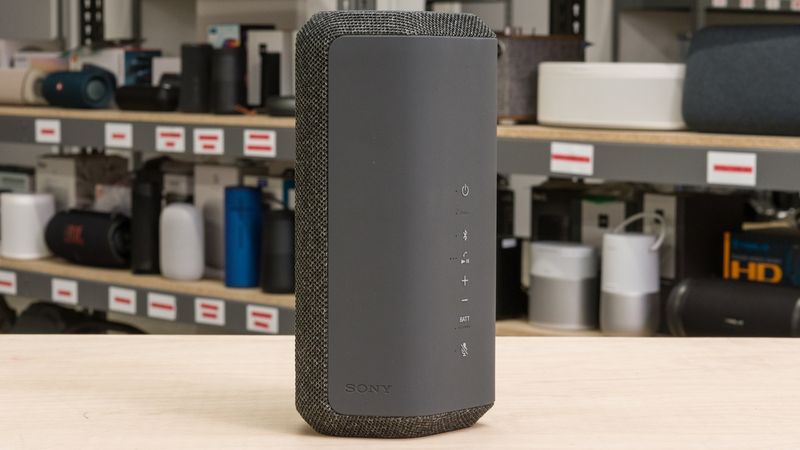 Sony SRS-XE300: The Vertical Sound Machine