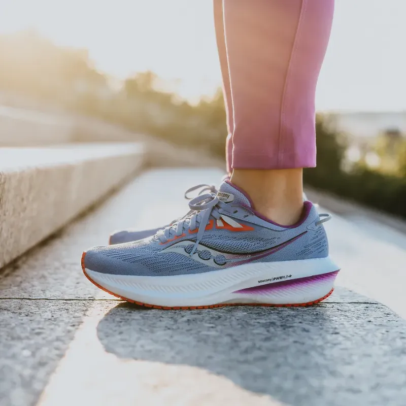 Saucony
