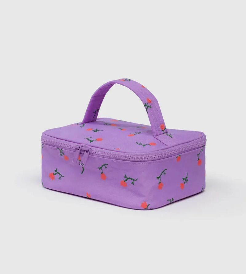 BEST MAKEUP BAG: Baggu Small Cosmetic Case
