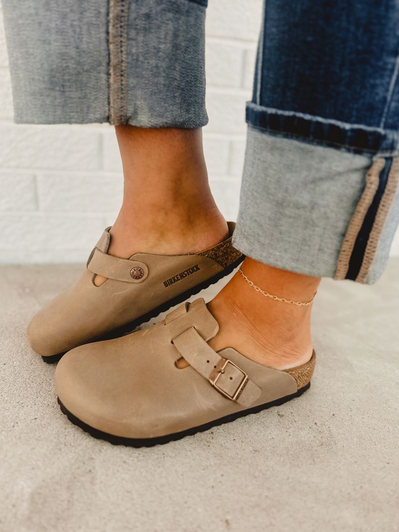 Birkenstock Boston Leather Clogs