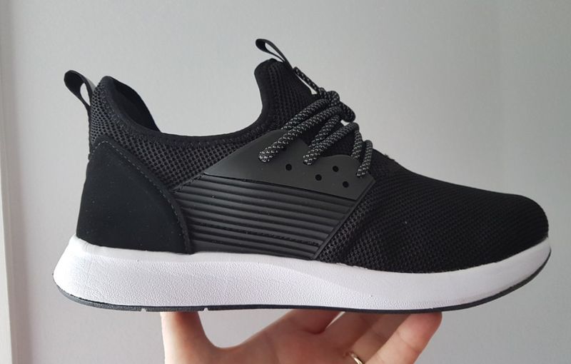 Loom Waterproof Sneaker