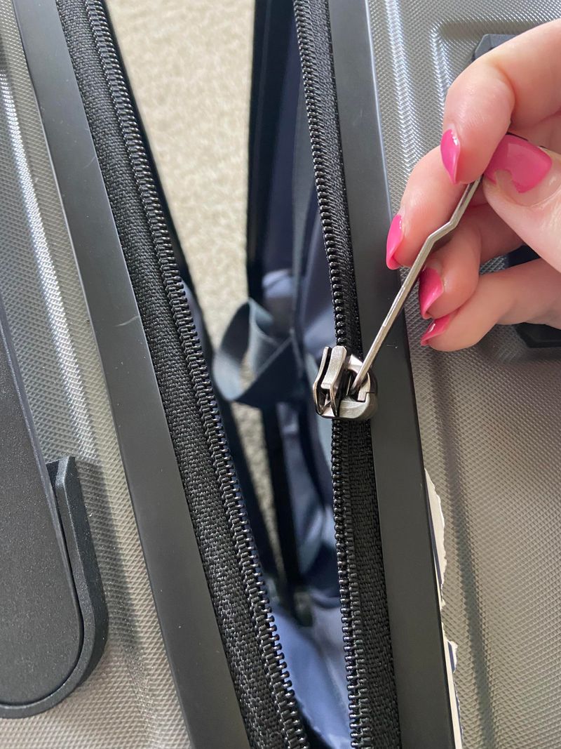 Jammed or Broken Zipper