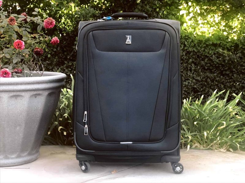 Travelpro Maxlite 5 Softside Spinner
