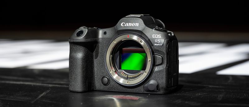 Canon EOS R5 Mark II
