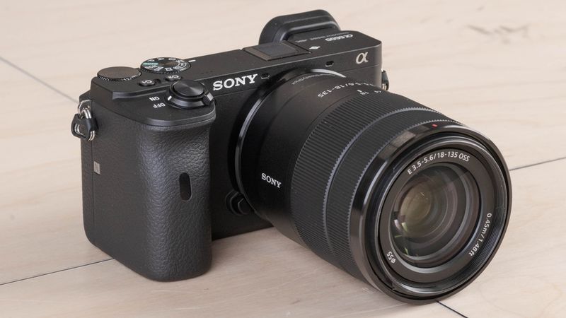 Sony α6600
