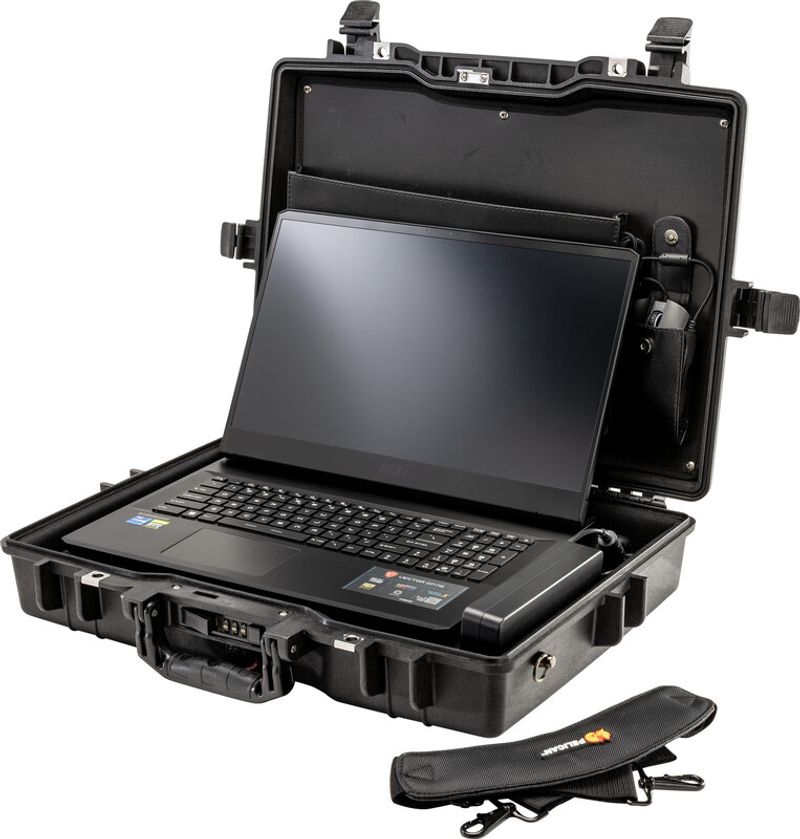 Pelican Voyager Laptop Case