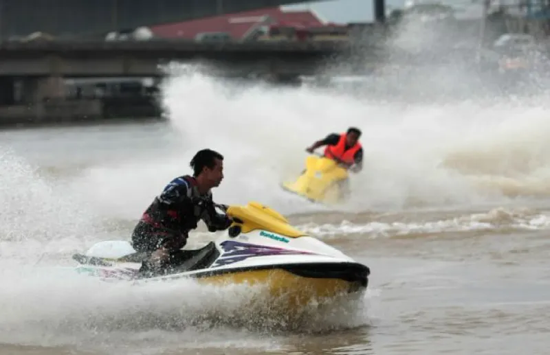 Activity rental damage claims (scooters/jet-skis)