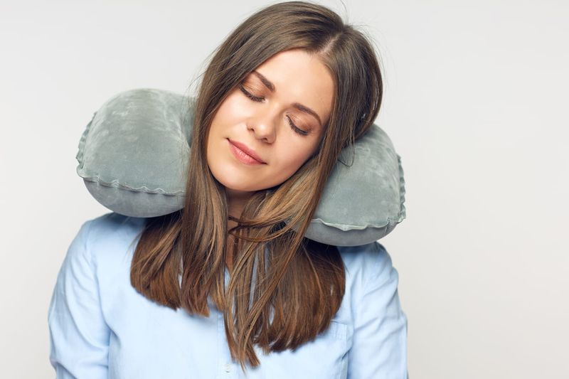AirComfy Ease Inflatable Travel Pillow