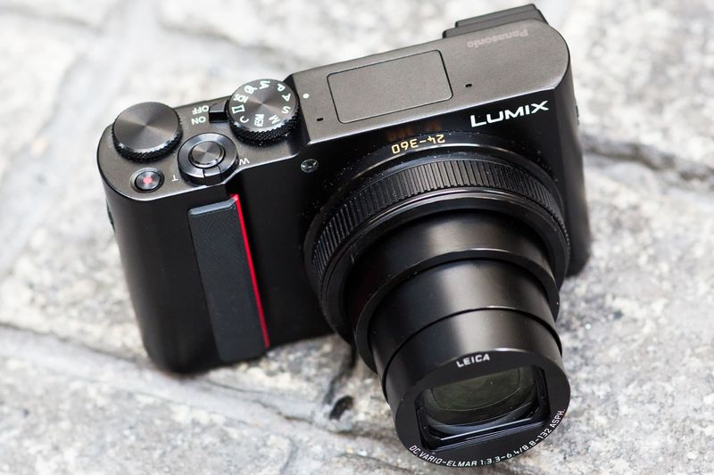 Panasonic Lumix TZ200 / ZS200