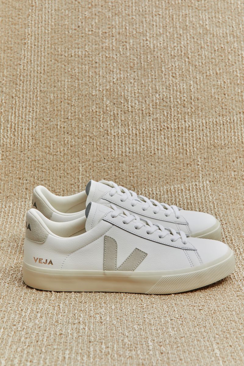 Veja Campo Chromefree Leather