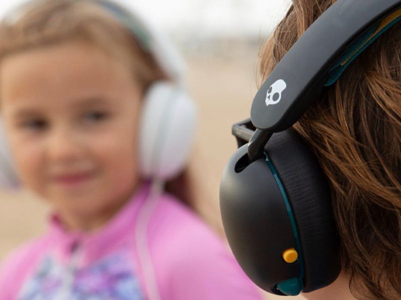 Kid-friendly Noise-limiting Headphones