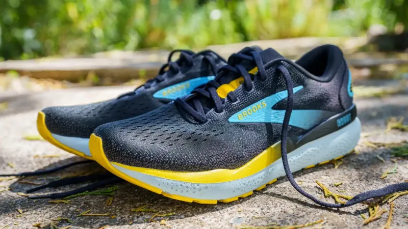 Brooks Ghost 16 — balanced, durable, and podiatrist-approved