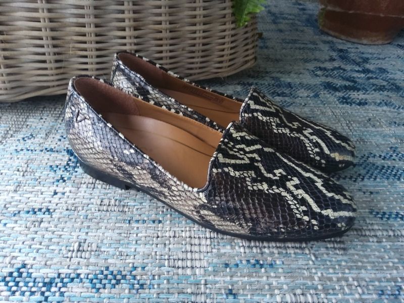Vionic Willa II Loafer Women’s