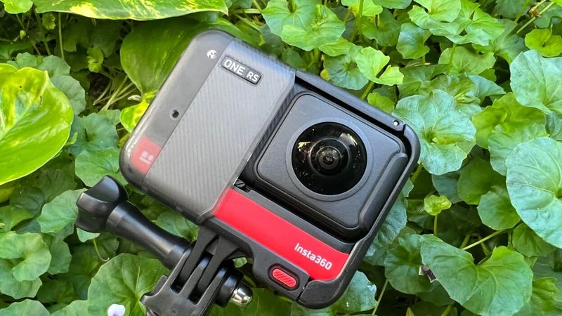Insta360 One RS