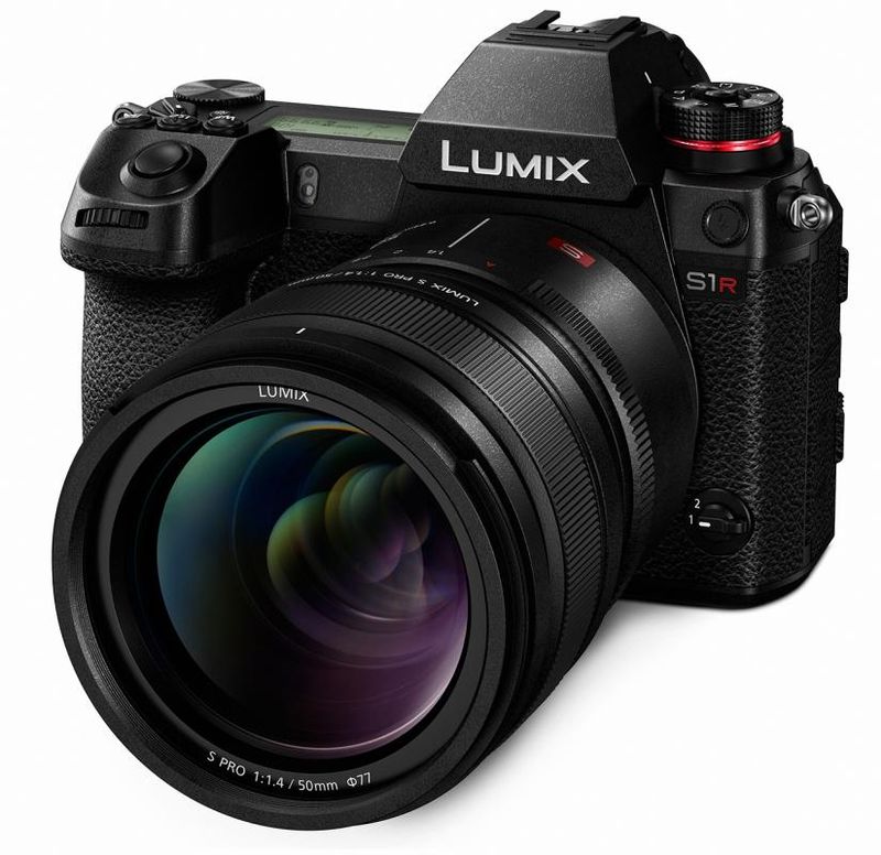 Lumix DC-S1R