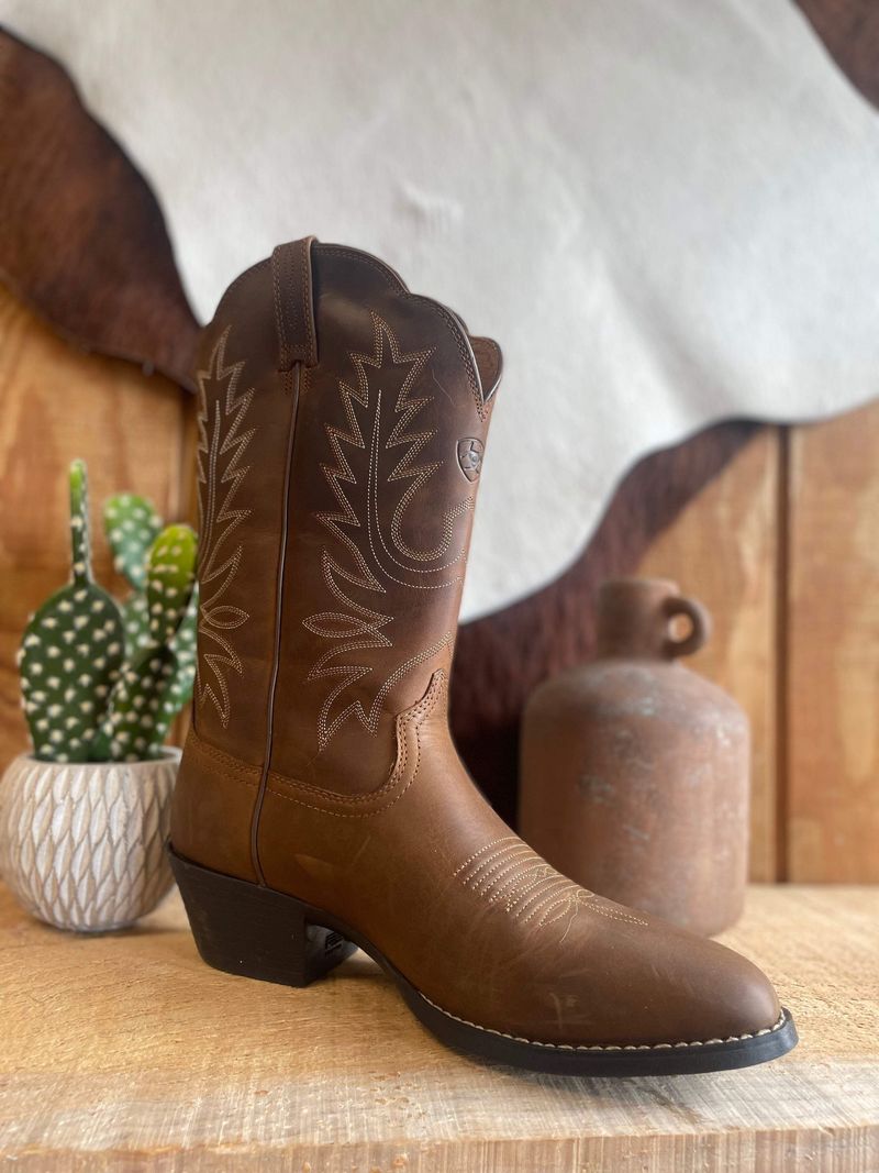 Ariat