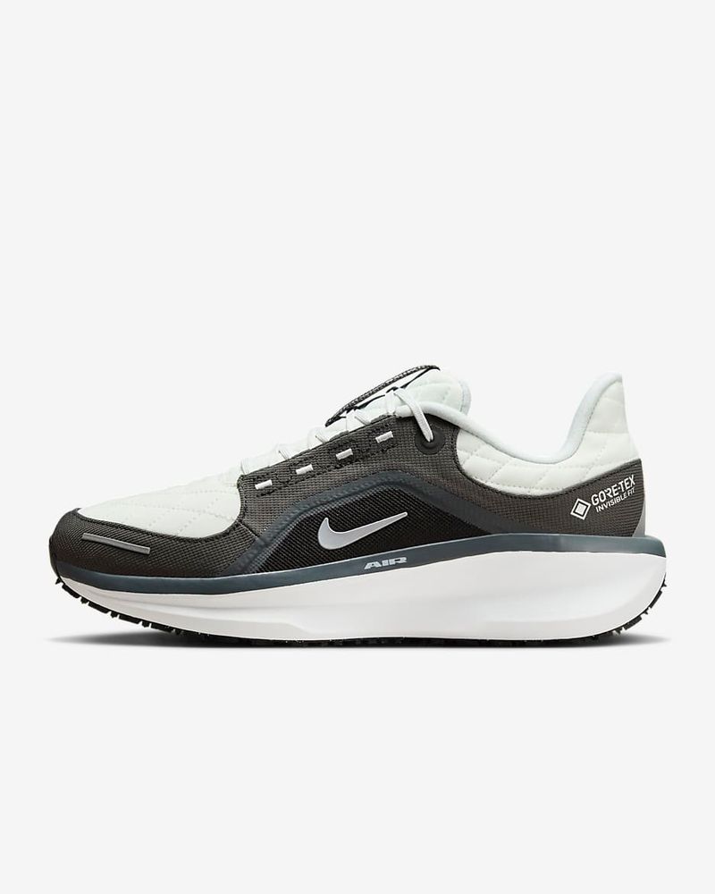 Nike Winflo 11 GTX — ≈ 10.9 oz / 310 g