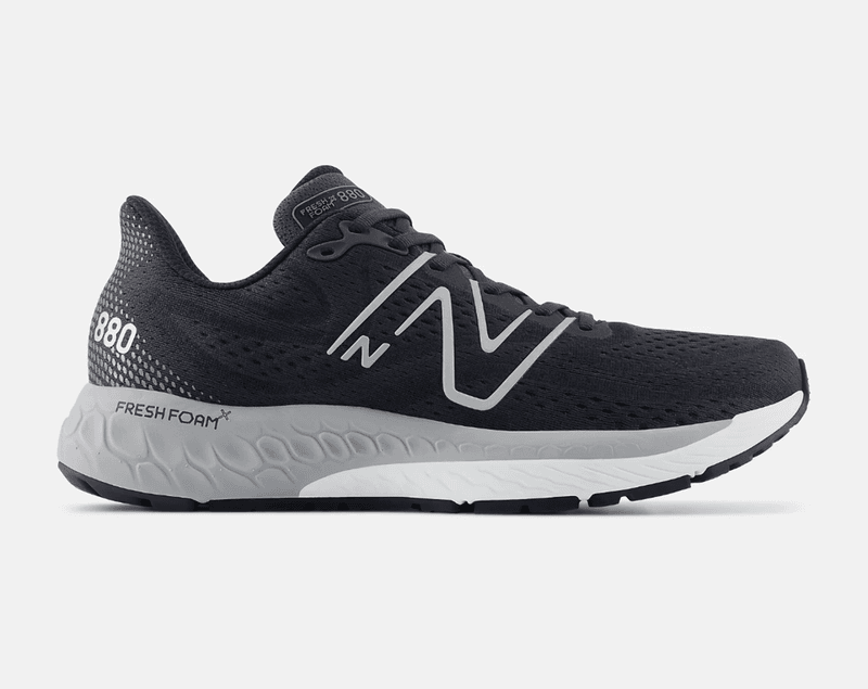 New Balance Fresh Foam X 880v13 — Balanced and Reliable