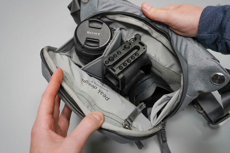 Peak Design Everyday Sling 3L