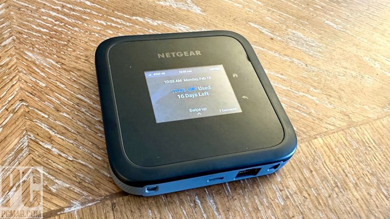 NETGEAR Nighthawk M6 (MR6150)