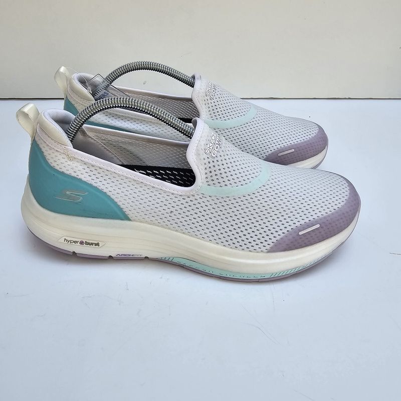 Skechers GOwalk (Arch Fit / Hyper Burst lines)