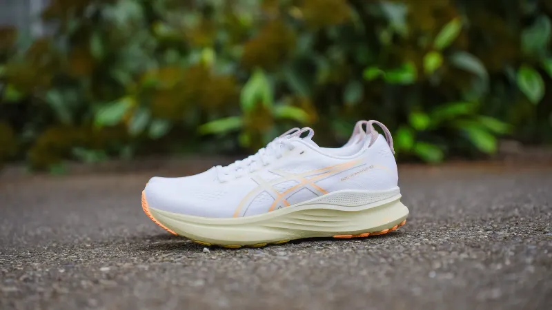 ASICS Gel-Kayano 32