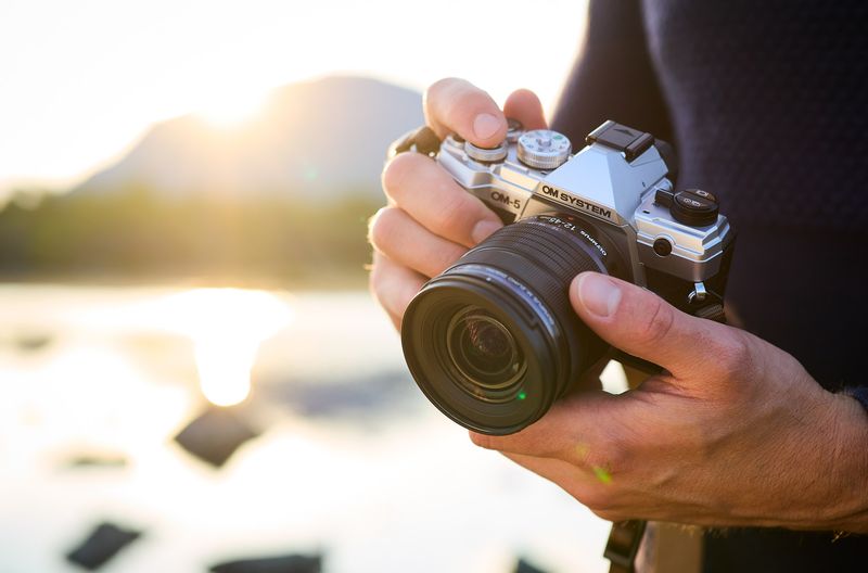 OM System OM-5 (Micro Four Thirds mirrorless) — 414 g with battery