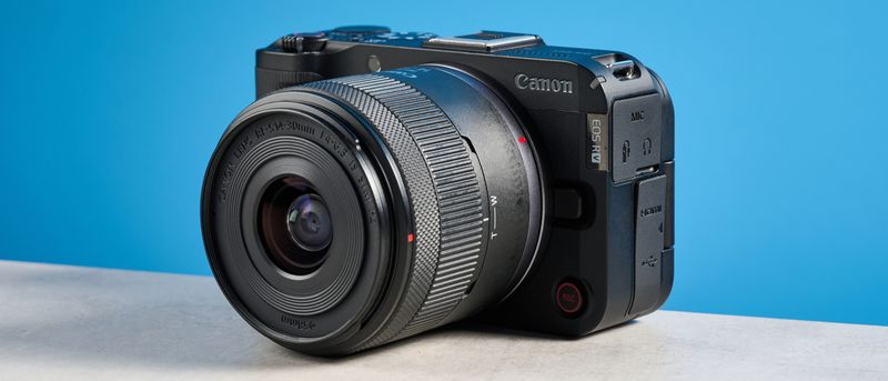 Canon EOS R50 V: Vlogger's Dream