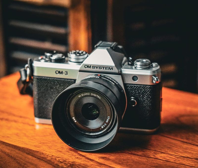 OM System OM-3
