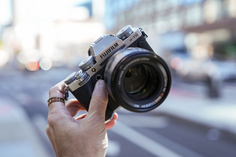 FUJIFILM X-T5 (mirrorless, weather-resistant to −10 °C)