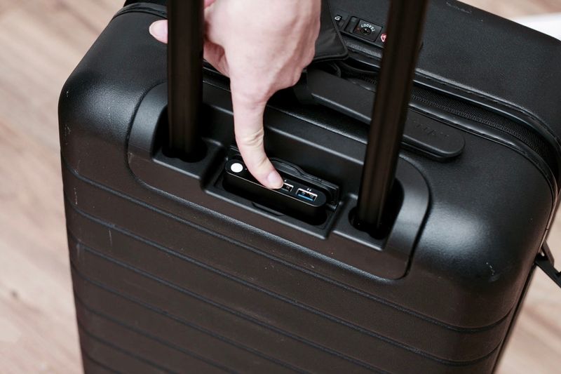 Bulky Smart Carry-On with Built-In Battery