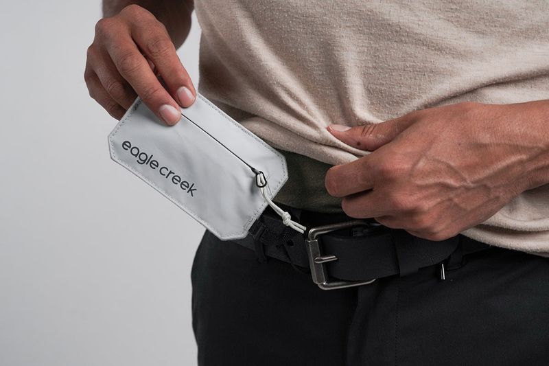 Eagle Creek Undercover RFID Hidden Pocket