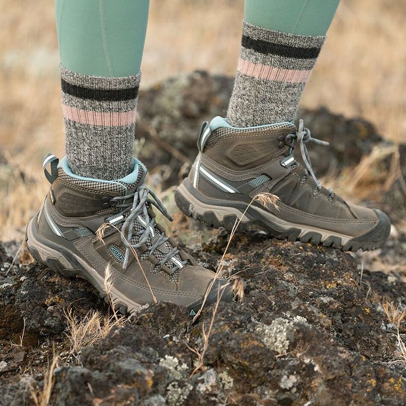 KEEN Targhee III Mid WP - The Ankle-Supporting Powerhouse