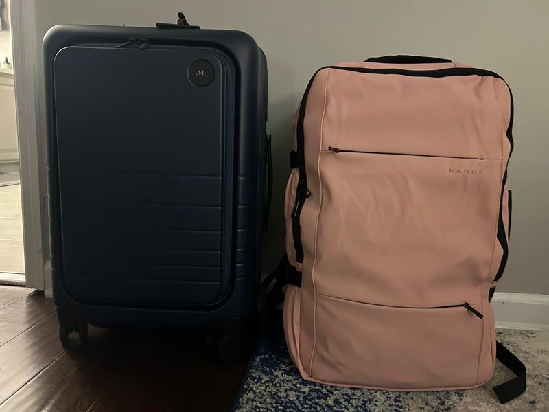 Bange Expandable Travel Backpack