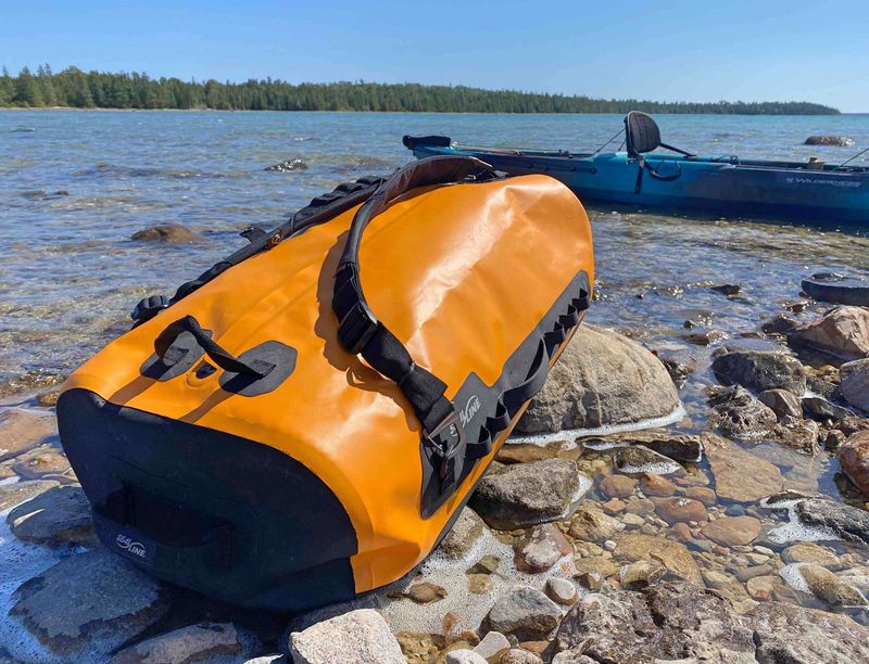 SealLine Pro Zip Duffel (40/70/100L) — Submersible zipper duffel